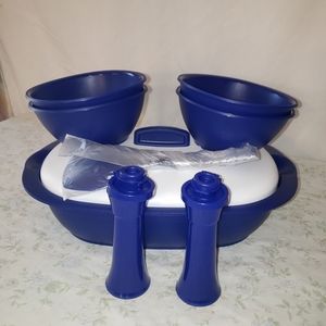 Blue Tupperware Set